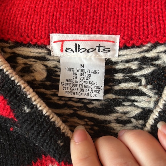 VINTAGE TALBOTS WOOL SWEATER - Picture 6 of 6